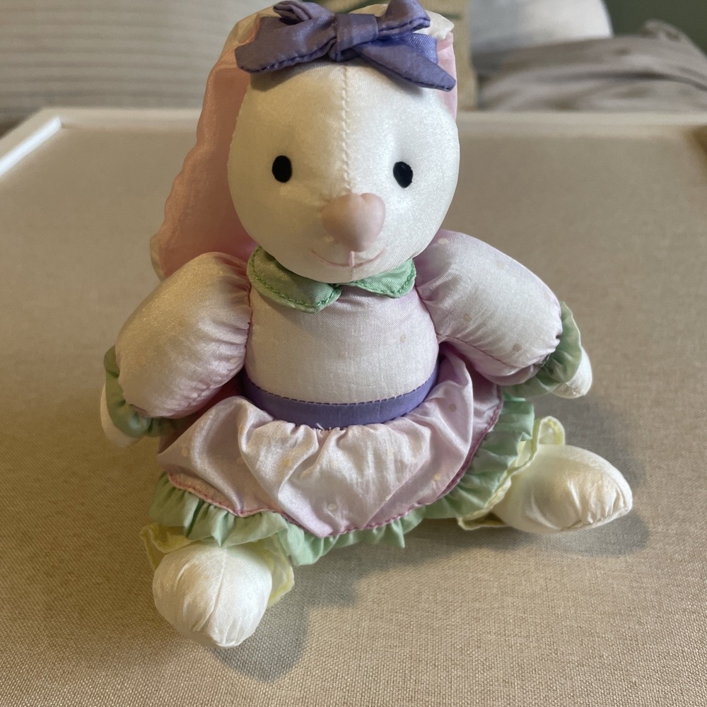 Russ Berrie The Bunny Bunch Girl Plush Parachute‎ Nylon Cloth Stuffed Vintage 6"